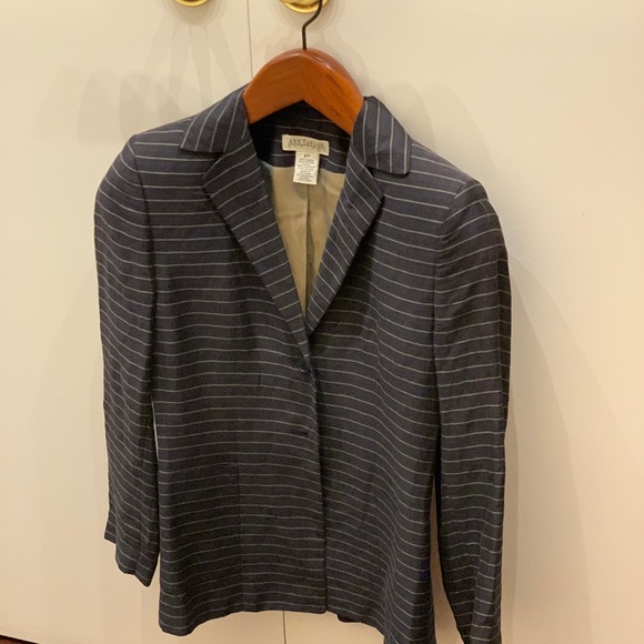 Ann Taylor Blazer 2P Linen Black with White Stripes Like NEW - Picture 3 of 7